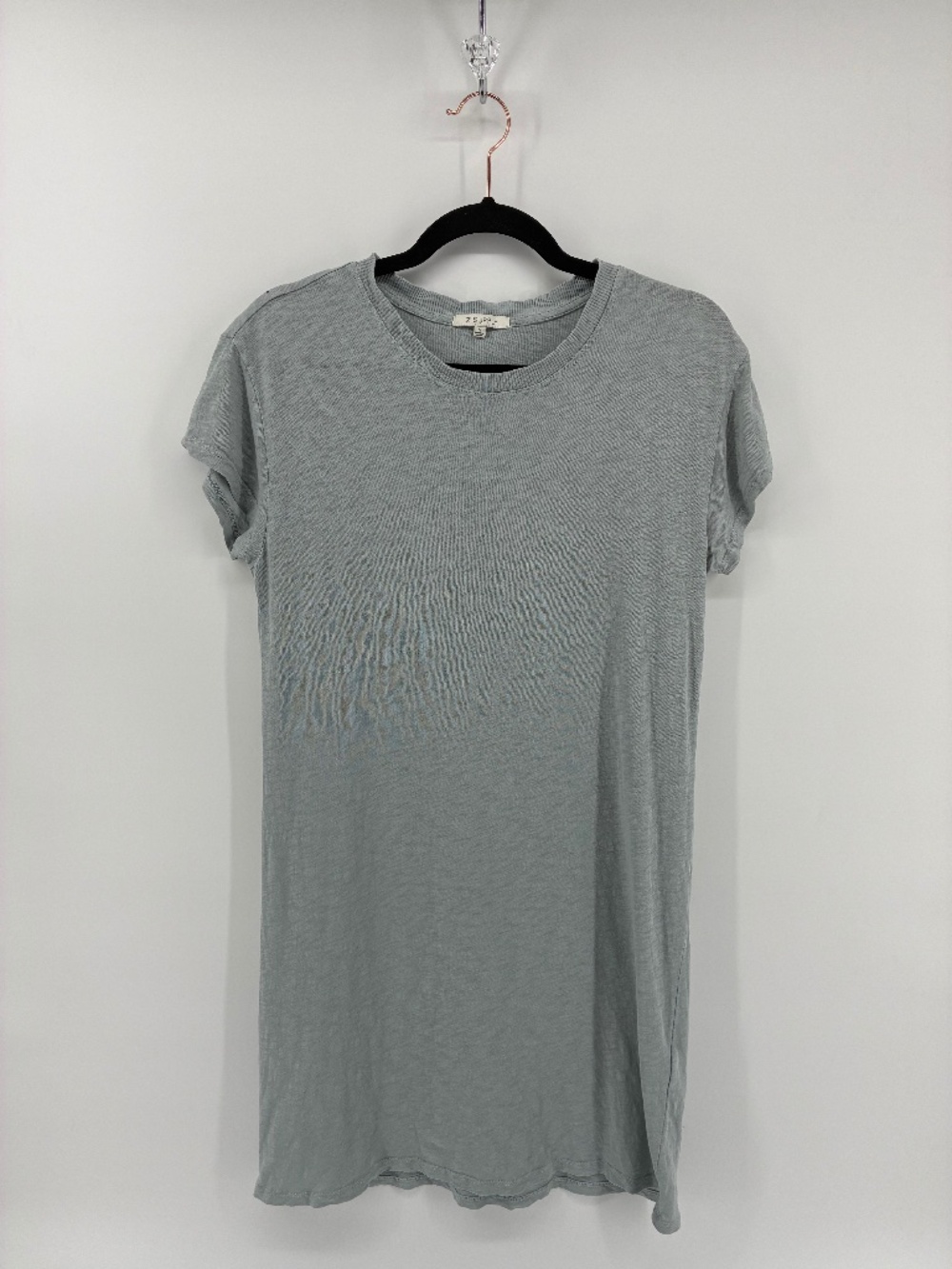 MASSIVE $10 SALE Z Supply Long Lined T-Shirt